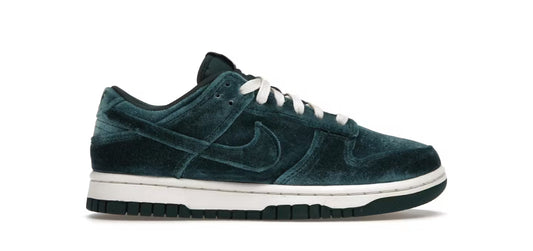 Nike Dunk Low Velvet Teal