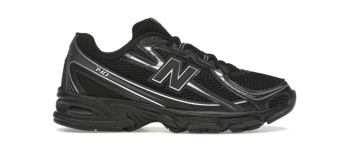 New Balance 740 Triple Black